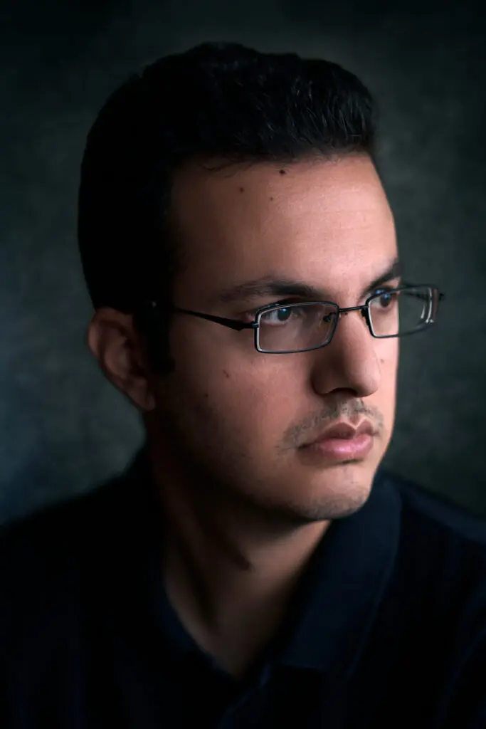 Chris Kon Photo